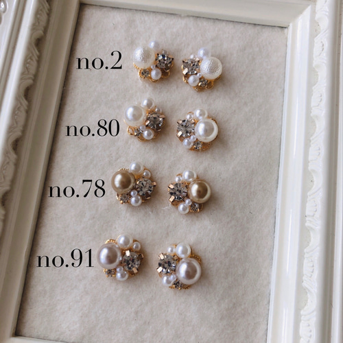 大人シンプルビジューピアス イヤリング ピアス（その他） R
