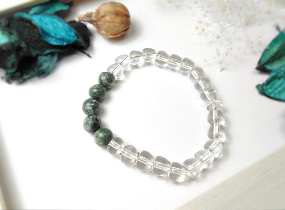 セラフィナイト・水晶（ゴムブレスレット）