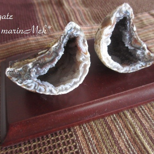 瑪瑙　笑い口　原石 楽天市場】激レアカラー 開運！ 笑口アゲート 運気＆財運上昇の