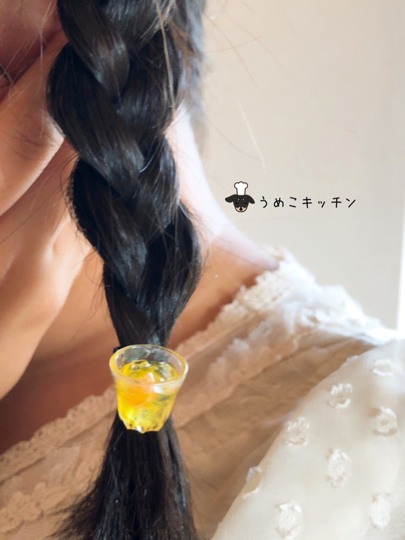 【ベビー　キッズ　ヘアゴム】２個セット 梅干と冷茶　ミニチュアフード 2枚目の画像