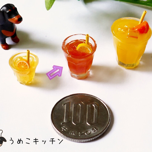 ミニチュア】ドールハウス用 ミニチュアジュース（1.4㎝）4個