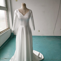 高質量！婚紗白色光面緞面短火車渴望禮服優雅古典 第1張的照片