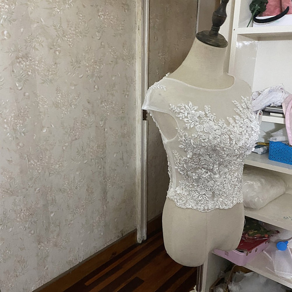 エレガント ホワイト フレンチスリーブ ウエディングドレス用ボレロ トップス 上品レース オーダーメイド可能 5枚目の画像