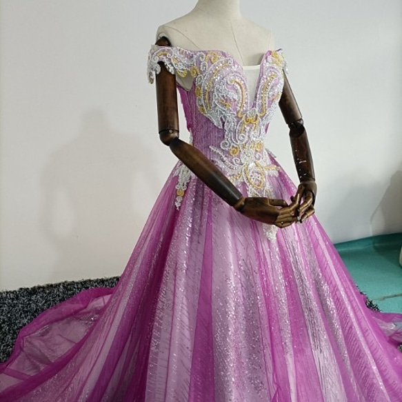 露肩彩色連衣裙紫色公主線金蔥亮片薄紗渴望禮服婚禮/招待會/儀式 第8張的照片