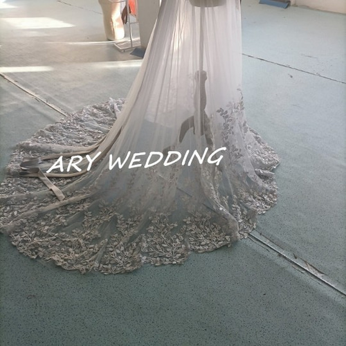 大人気上昇ウエディングドチュールスカート 薄シルバー リーフ刺繍  