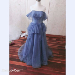 ウエディングドレス　オフショルダー　トレーン　カラードレス　青　ブルー　素チュール　お色直し　色変更可能　 1枚目の画像