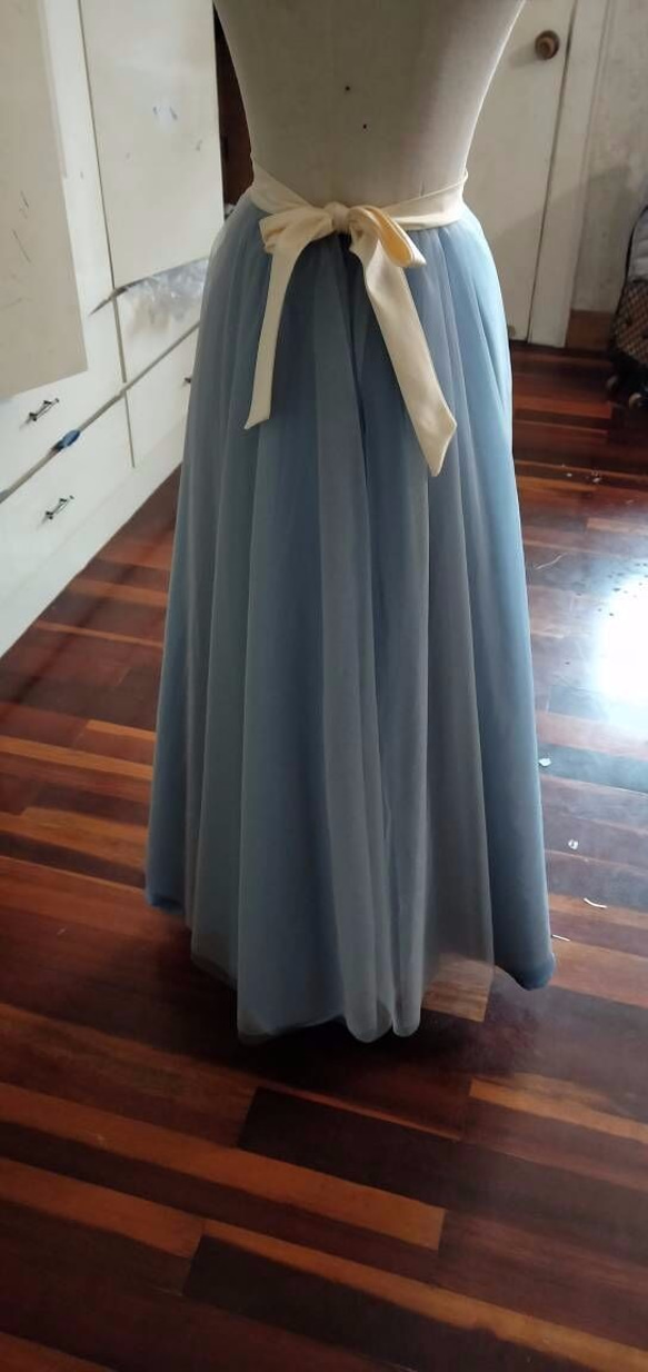 ブルーグレーオーバードレス、スカート、クリーム色リボン　結婚式お色直し　オーダーメイド可能 3枚目の画像