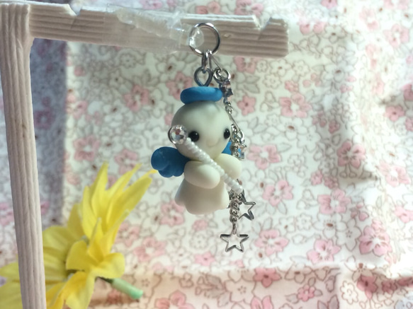☆雪の妖精☆アマビエさん レジンキーホルダー ハンドメイド 蘇ら