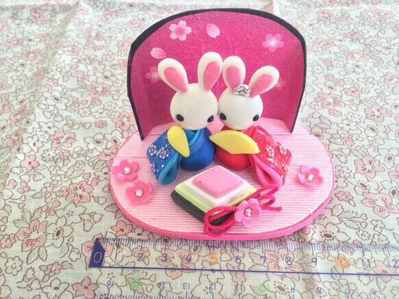 ☆うさぎちゃんのお雛様　(受注生産) 雛祭り　雛人形　おひな様　樹脂粘土　置物 2枚目の画像