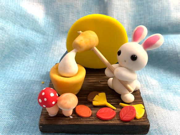 ☆十五夜お餅つきうさぎちゃん(受注生産) その他置物 おり姫