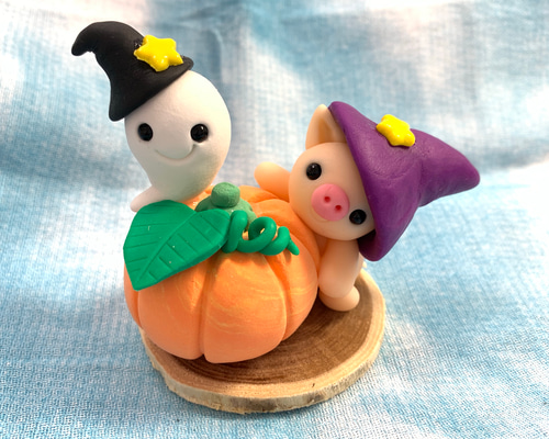 ☆ハロウィンのブタちゃん(受注生産) その他置物 おり姫 通販 7893698