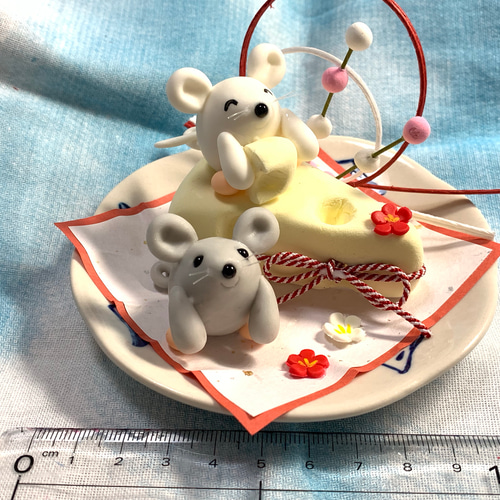 ☆干支 お正月飾りネズミ君とチーズ(受注生産) 鏡餅 おり姫 通販