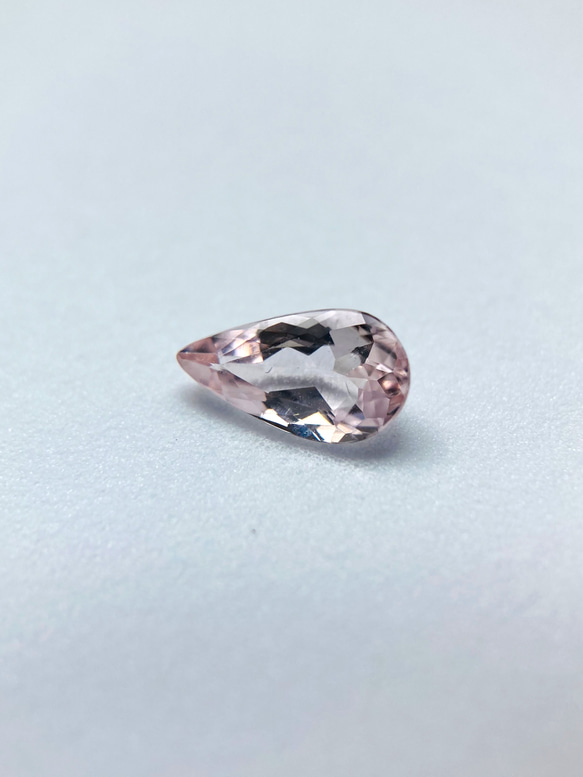 モルガナイト【MORGANITE】　ペアシェイプカット　ピンク 5枚目の画像