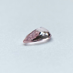 モルガナイト【MORGANITE】　ペアシェイプカット　ピンク 6枚目の画像