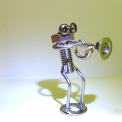 ボルト人形  トランペット 2枚目の画像
