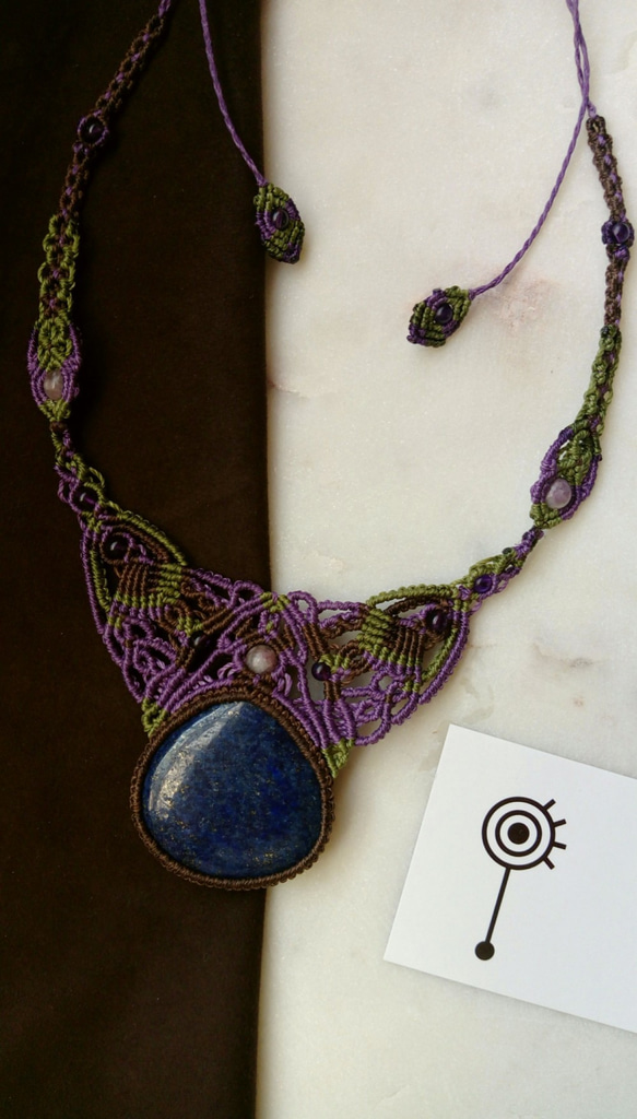 亞馬遜女王~青金石繩編項鍊、巴西蠟繩、紫水晶 第4張的照片