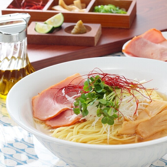 小豆島手延べオリーブラーメン（塩スープ付） 2枚目の画像