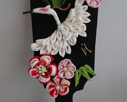 ３２０　縮緬細工　松竹梅と兎さん（正絹） 320縮緬細工松竹梅と兎さん（正絹）