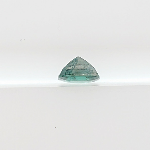 天然 グランディディエライト ルース 0.658ct 3枚目の画像