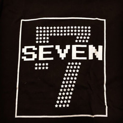 ‼️777‼️SEVEN Tシャツ アレンジ おしゃれ かっこいい メンズ おすすめ 人気 夏 縁起 半袖 カジュアル 4枚目の画像