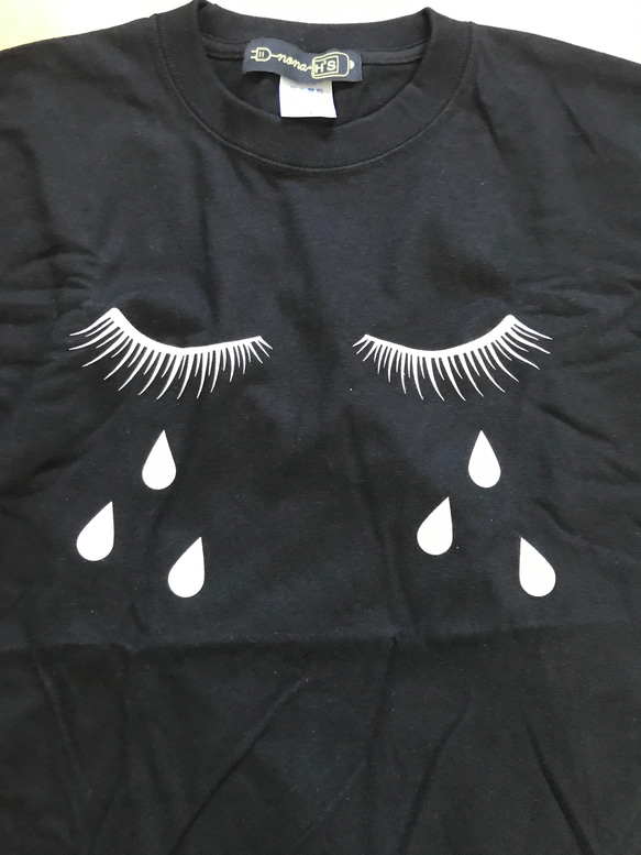 ❤️涙Tシャツ❤️ 『Creema限定』かわいい　おしゃれ　おすすめ　人気　Tシャツ　夏　新発売　オリジナル　半袖 3枚目の画像