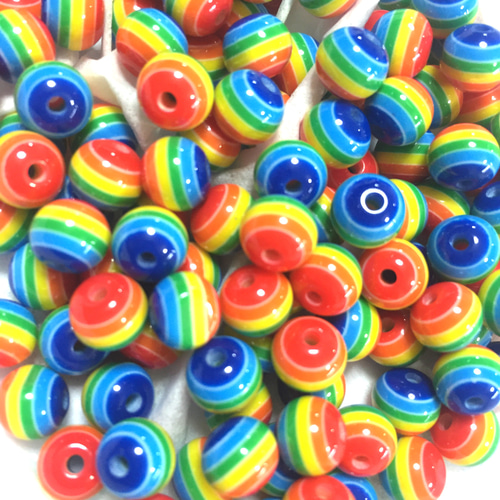 新色✳︎虹色レインボービーズ 30個 ビーズ 6月24日まで限定OPEN peco