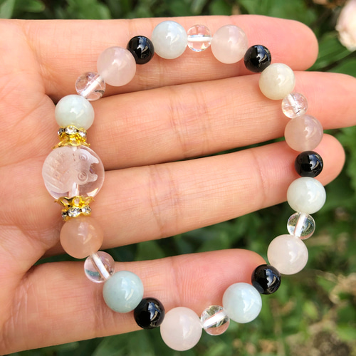 幸運のお守り】ふくろう＝不苦労 水晶手彫り 本翡翠×ピンク