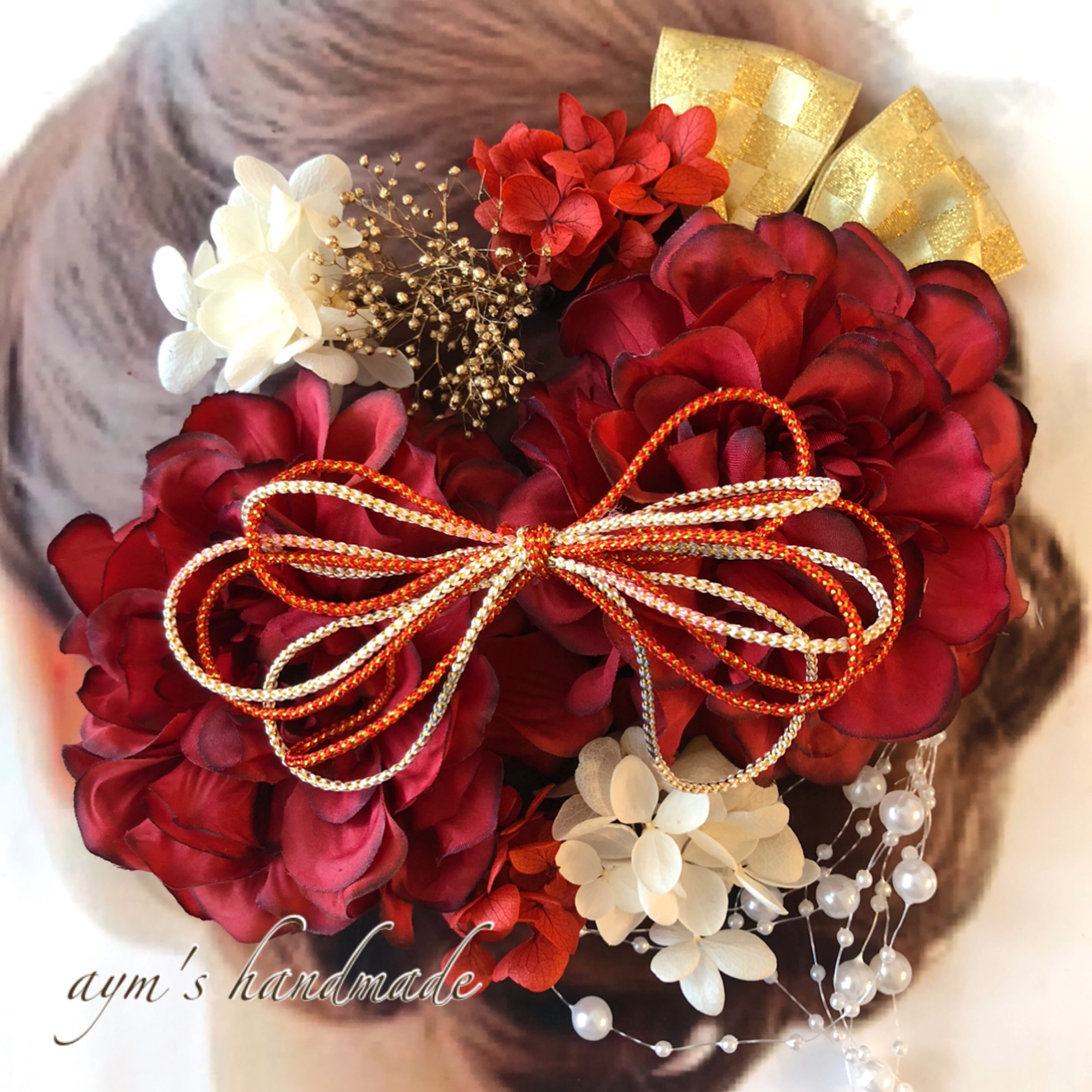 紅白の髪飾り　和装　振袖　成人式　結婚式　着物　色打掛　花嫁　和風　袴　花　ヘッドドレス　赤　レッド