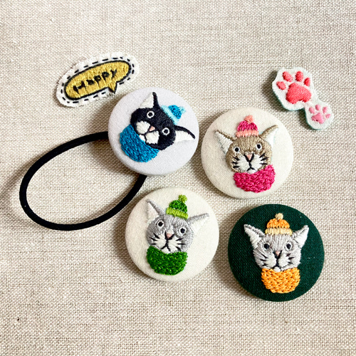 寒がりな猫の刺繍【オレンジ】(ヘアゴム/ブローチ) ヘアゴム elephant