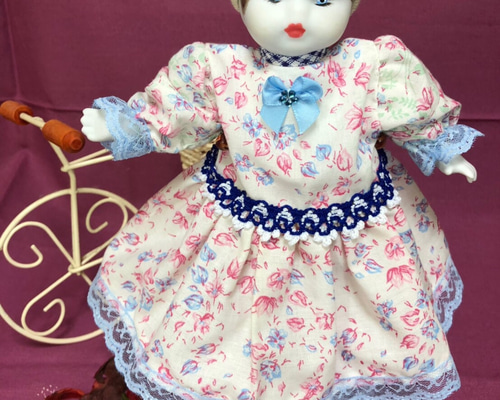 めぐりん　　ドイツ　フォンシールホルツ　陶器人形　ポーセリンドール Amazon.co.jp: Porcelain Doll ポーセリンドール 人形ビスク