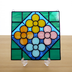 子馬のステンドグラス　パネル　額付き　67センチ✖️48センチ 子馬のステンドグラス パネル 額付き 67センチ✖️48センチ