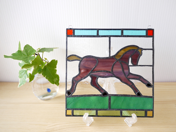 ステンドグラス ミニパネル 馬 15cm 3枚目の画像