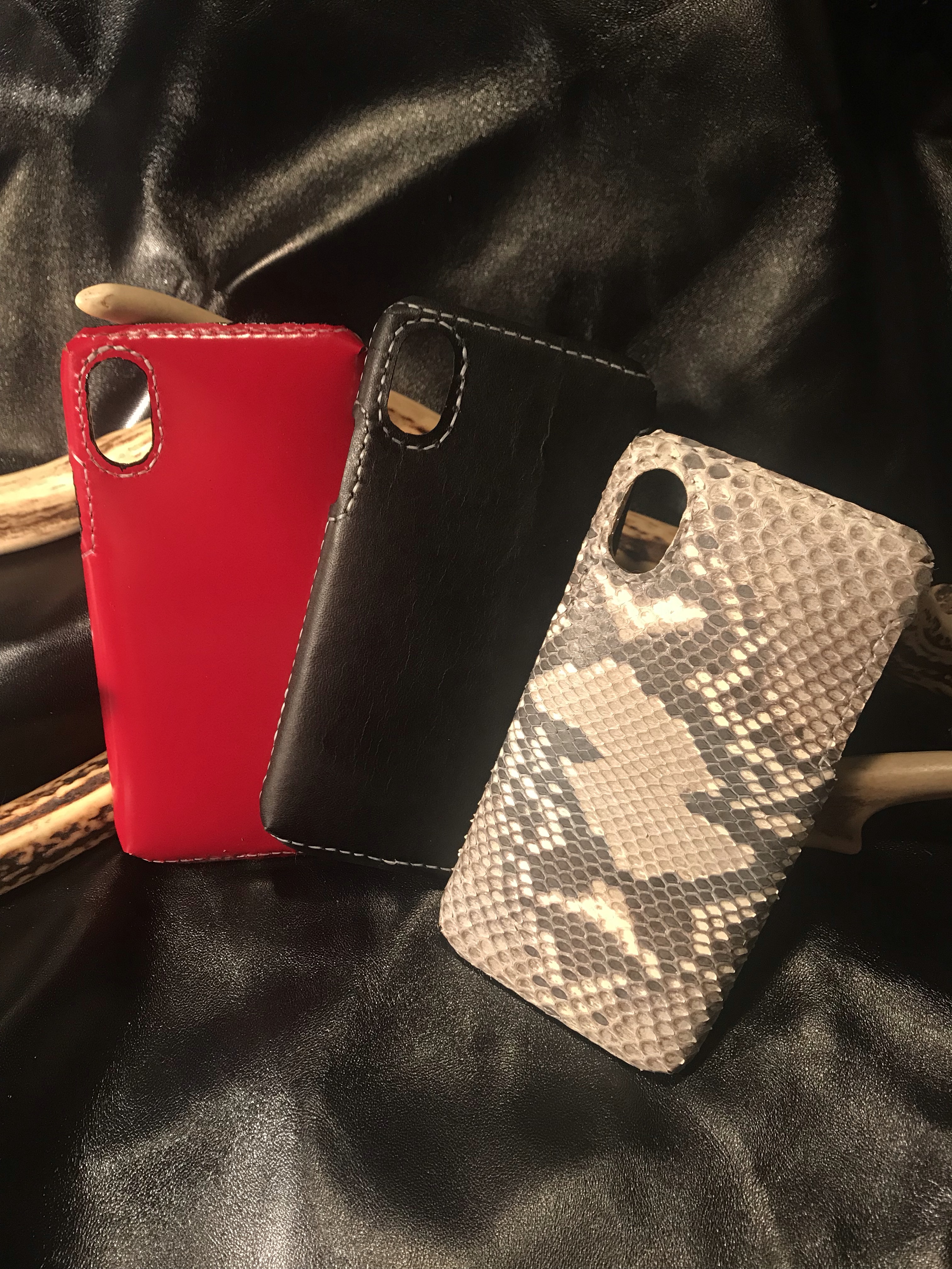 レザー携帯カバー 〔iphoneX・XS適合〕ブラック