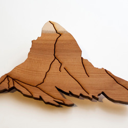 木製ブローチ【Matterhorn 大】 1枚目の画像