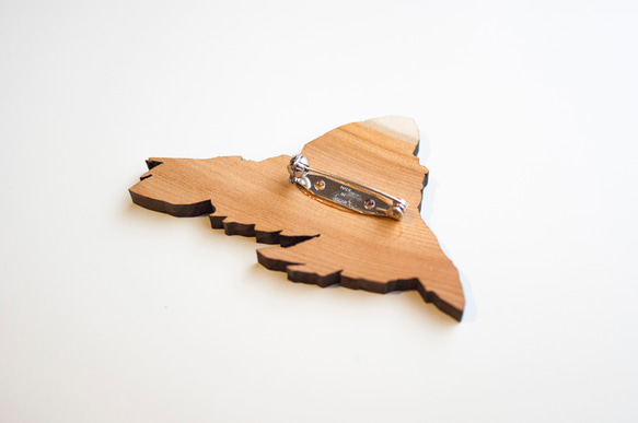 木製ブローチ【Matterhorn 大】 3枚目の画像