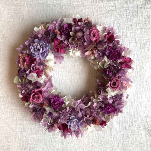 母の日・フラワーギフト】豪華プリザーブドのこんもりリースL ー