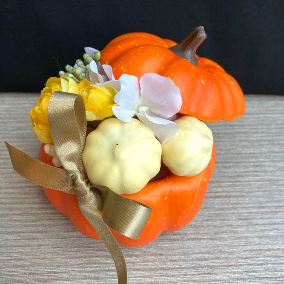 【レディ♡ハロウィン】Orange Pumpkin pot arrangement　受注制作 2枚目の画像