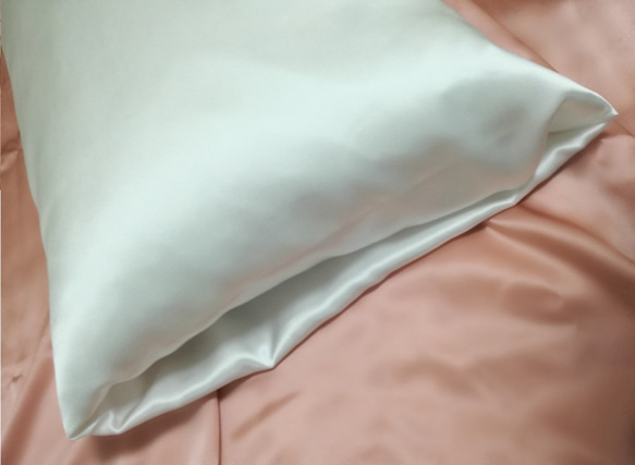 シルク100％　枕カバー　封筒式ピローケース　洗える 乾燥対策  寝具43×63 cm 美髪　美肌　保湿 2枚目の画像
