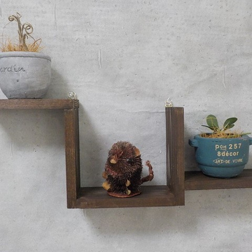 変形段違い 壁飾り棚 （Z6） 壁掛けラック・ウォールシェルフ IVY