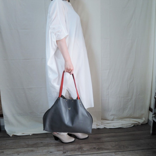 【廃盤✨レオパード】プエルタデルソル　トートバッグ　A4収納可　ブラック　PVC 廃盤✨レオパード】プエルタデルソルトートバッグA4収納可