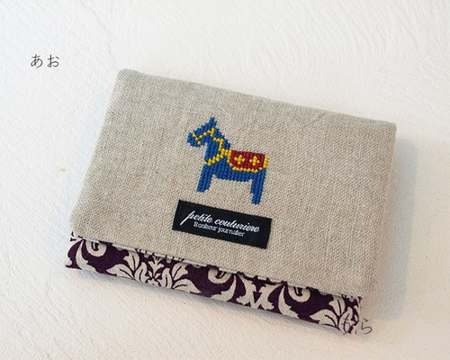 クロスステッチ刺繍・ダーラナへストのポケットティッシュケース