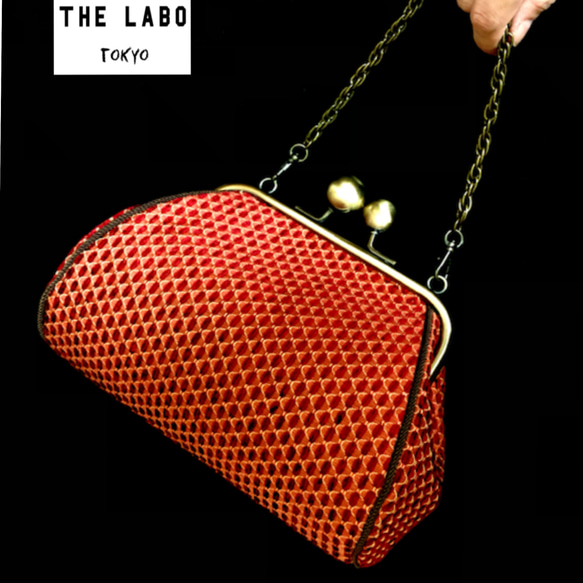 送料無料‼️ コーディネートのポイントに‼️赤茶のコロンコロンなミニバッグ」 2枚目の画像