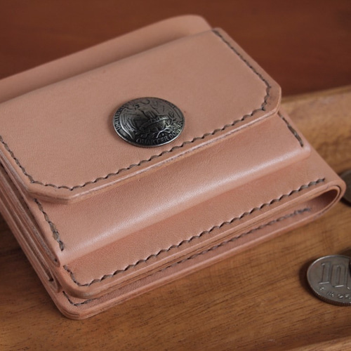 経年変化が楽しい！！本ヌメ革でアンティークな雰囲気漂うコイン  