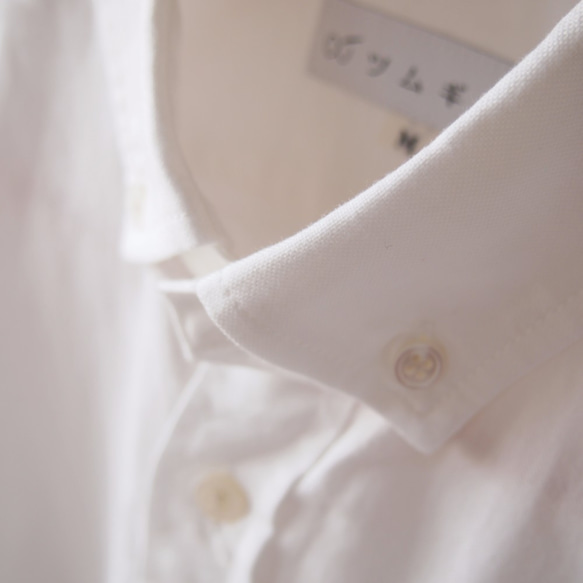 &lt;Black M size&gt;獨特的x傳統工藝，採用Tsumugi Lab的Arimatsu擠壓面料製成的牛津系扣襯衫 第8張的照片