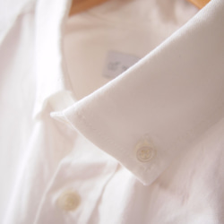 使用&lt;灰色M尺寸&gt;通過Tsumugirabo再次上架牛津按鈕式襯衫獨特×傳統工藝有松擠壓麵團 第7張的照片