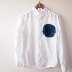 <Ｍ>知多木綿×藍染 日本のシャツ 逆大帽子絞り染め02 ボタンダウンタイプ indigo shirt 1枚目の画像
