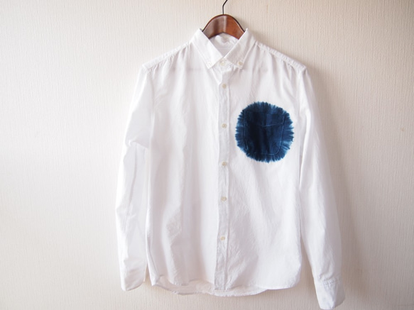 <Ｍ>知多木綿×藍染 日本のシャツ 逆大帽子絞り染め02 ボタンダウンタイプ indigo shirt 1枚目の画像