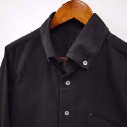 <Lサイズ> “黑”按鈕式法蘭絨襯衫染成黑色的襯衫&lt;名古屋黑冠染成&gt; BDshirts黑 第3張的照片