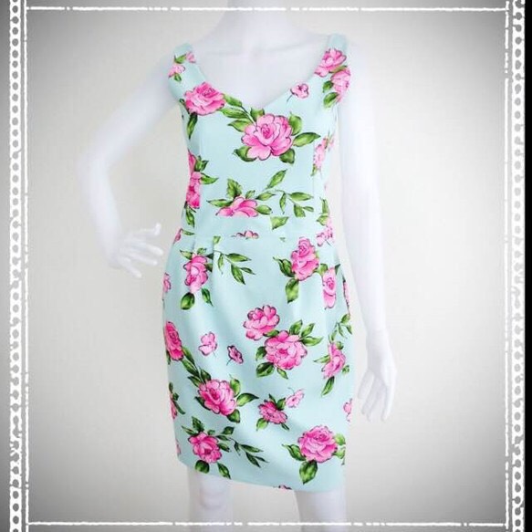 ロマンティックフラワー コクーンワンピース