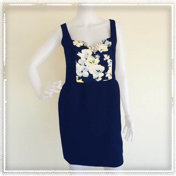 フロントロマンティックフラワーワンピース